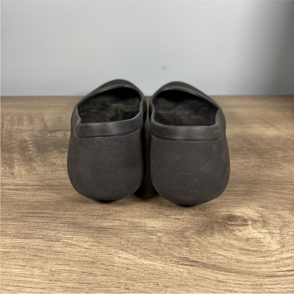 Crocs Mammoth Women’s Size 9 Shoes Black Fur Lined Comfort Flats - Picture 3 of 11